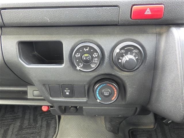 Toyota HIACE WAGON 2015 7179819-20