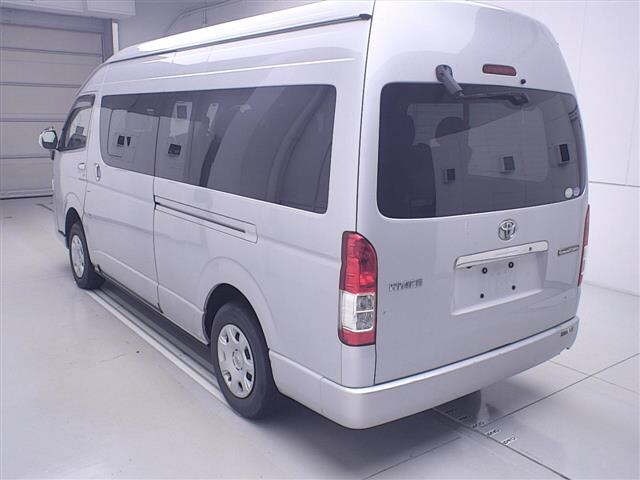 Toyota HIACE WAGON 2016 7179907-1