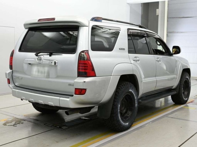 Toyota HILUX SURF 2004 7179879-1