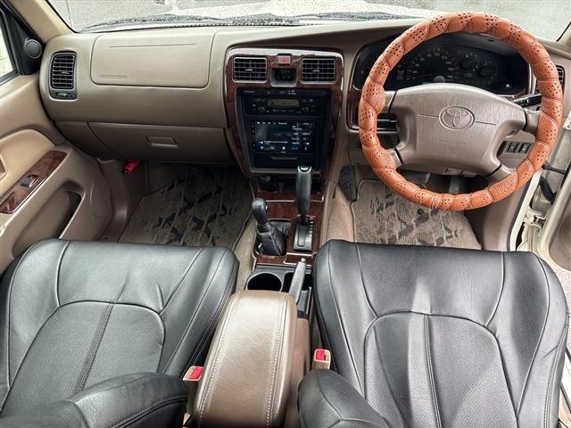 Toyota HILUX SURF 2002 7179944-17
