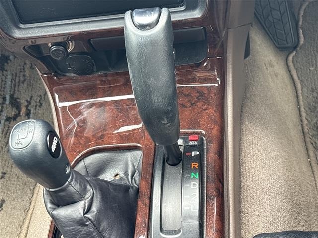 Toyota HILUX SURF 2002 7179944-23