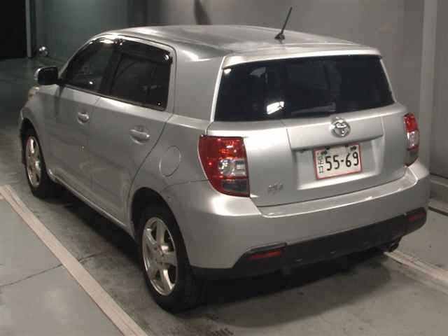 Toyota IST 2008 7182586-1
