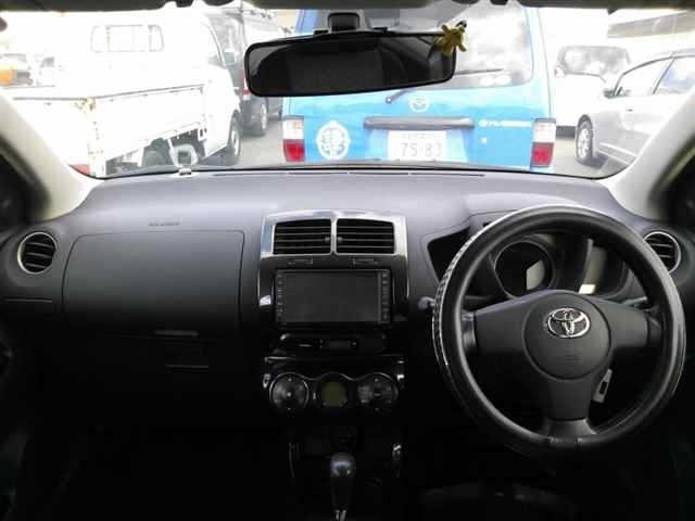 Toyota IST 2008 7182586-8