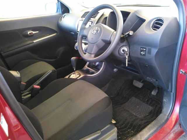 Toyota IST 2015 7182587-3