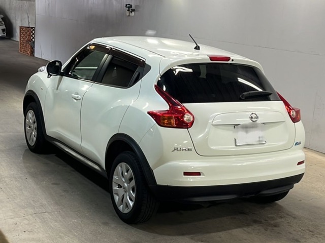 Nissan JUKE 2012 7162896-1