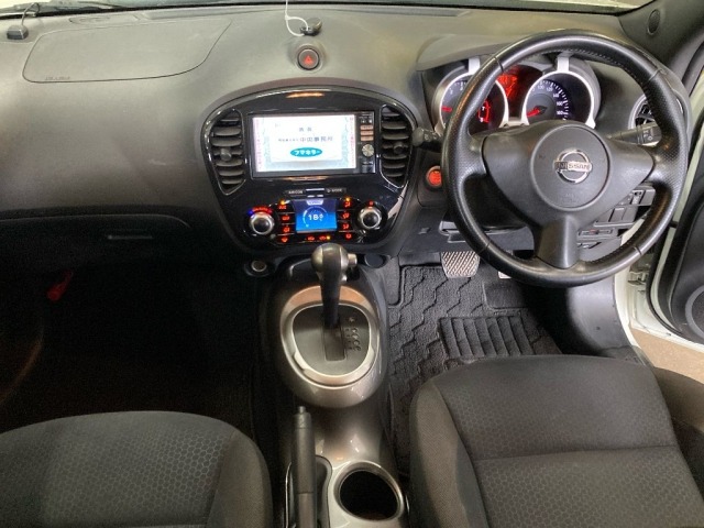 Nissan JUKE 2012 7162896-3