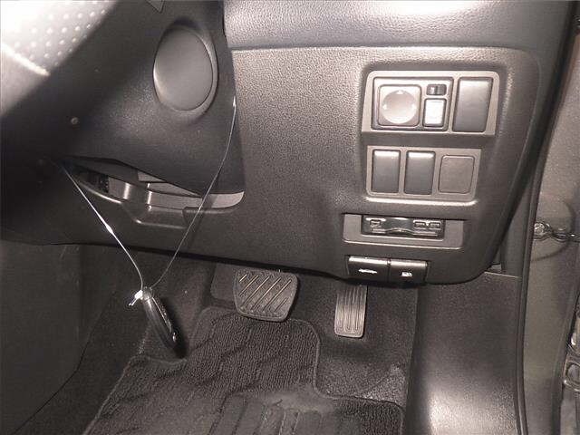 Nissan JUKE 2012 7163021-8