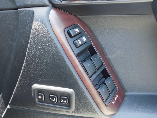 Toyota LAND CRUISER PRADO 2015 7166168-24