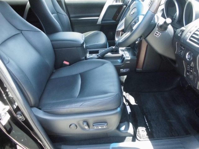 Toyota LAND CRUISER PRADO 2015 7166168-28