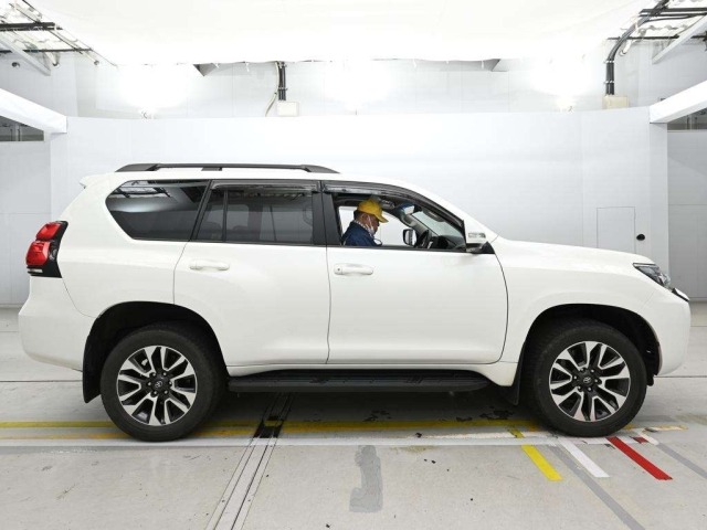 Toyota LAND CRUISER PRADO 2021 7166173-3