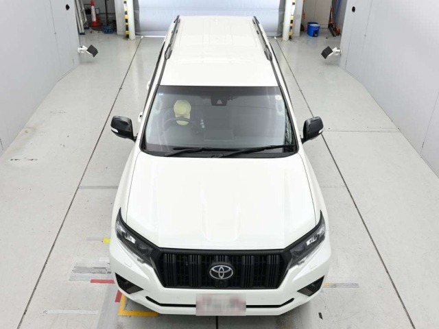 Toyota LAND CRUISER PRADO 2023 7166184-7
