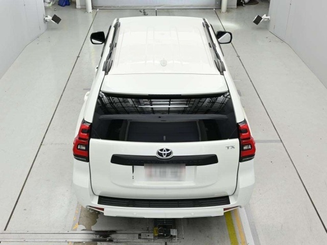 Toyota LAND CRUISER PRADO 2023 7166184-8