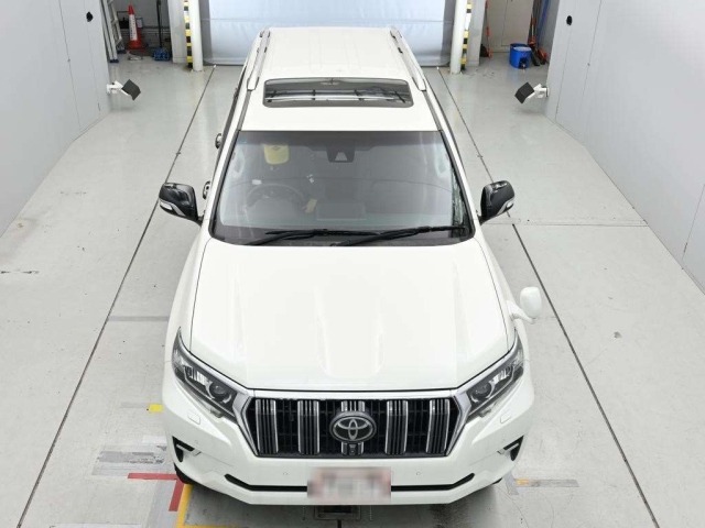Toyota LAND CRUISER PRADO 2019 7166185-7