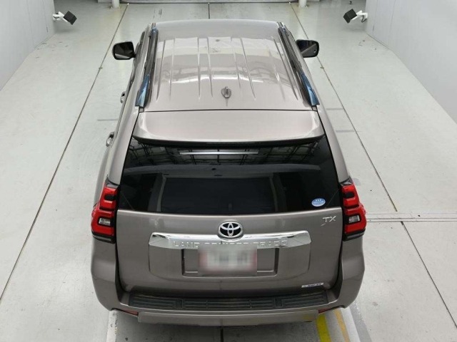 Toyota LAND CRUISER PRADO 2017 7166192-8