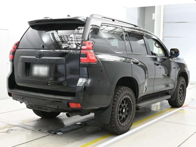 Toyota LAND CRUISER PRADO 2023 7166204-1