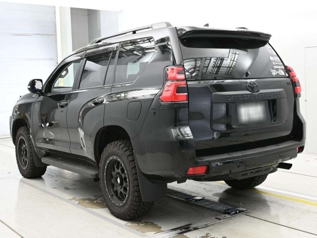 Toyota LAND CRUISER PRADO 2023 7166204-6