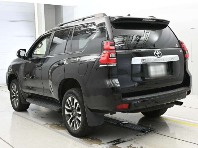 Toyota LAND CRUISER PRADO 2022 7166210-6