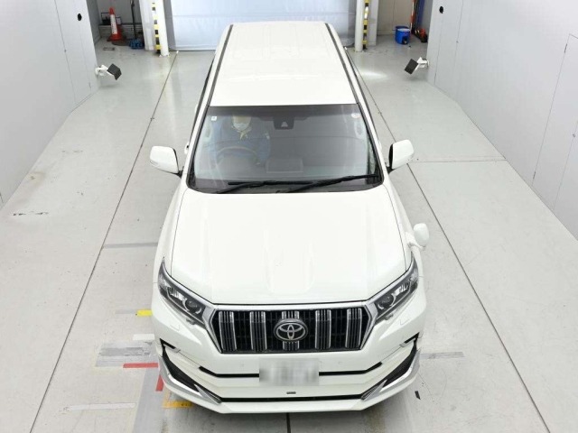 Toyota LAND CRUISER PRADO 2020 7166211-7