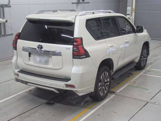 Toyota LAND CRUISER PRADO 2023 7166219-1