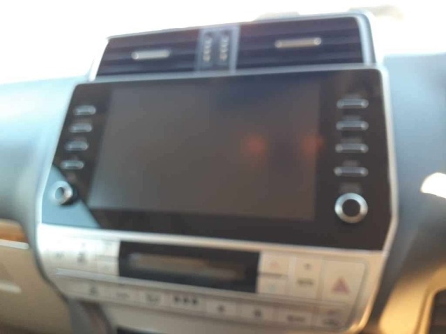 Toyota LAND CRUISER PRADO 2023 7166219-10