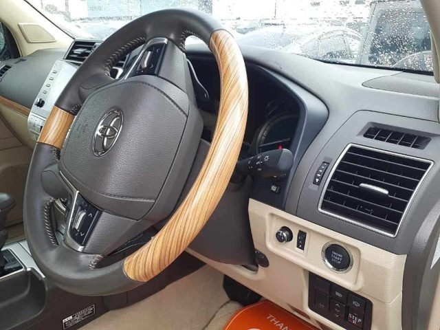 Toyota LAND CRUISER PRADO 2021 7166240-7