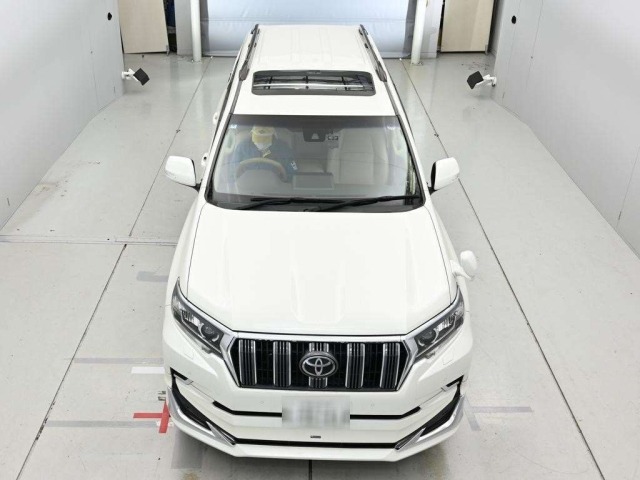 Toyota LAND CRUISER PRADO 2020 7166250-7