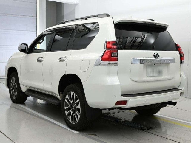 Toyota LAND CRUISER PRADO 2023 7166273-6