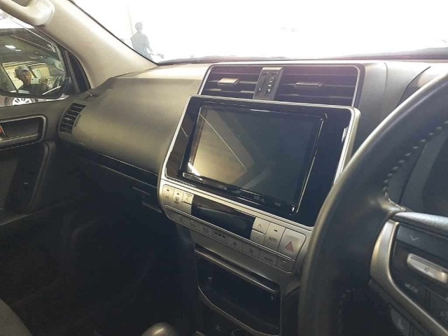 Toyota LAND CRUISER PRADO 2022 7166289-12