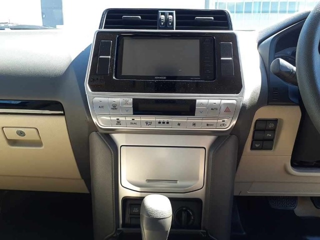 Toyota LAND CRUISER PRADO 2018 7166301-12