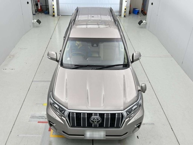 Toyota LAND CRUISER PRADO 2018 7166301-7