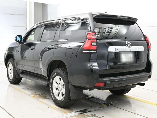 Toyota LAND CRUISER PRADO 2021 7166302-6