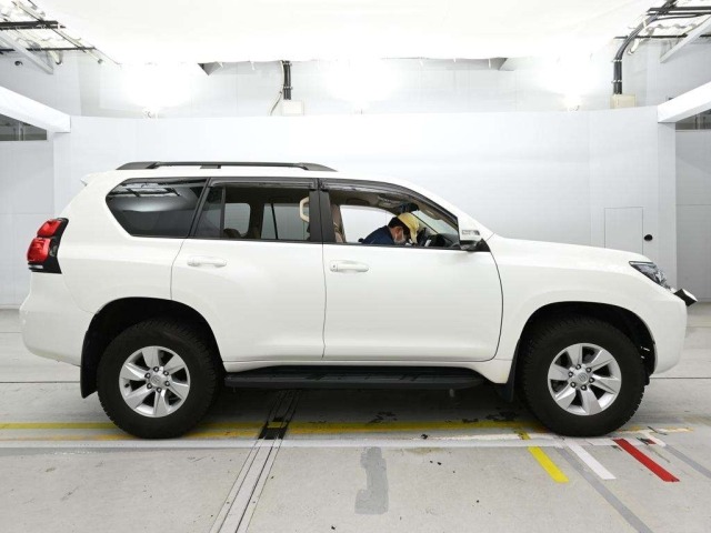 Toyota LAND CRUISER PRADO 2022 7166338-3