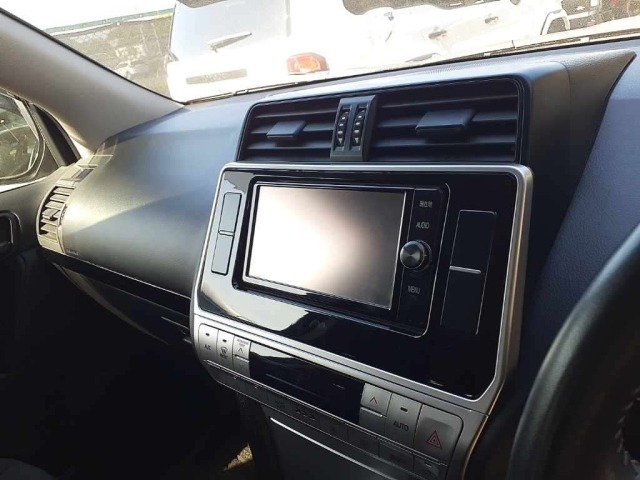 Toyota LAND CRUISER PRADO 2018 7166351-12