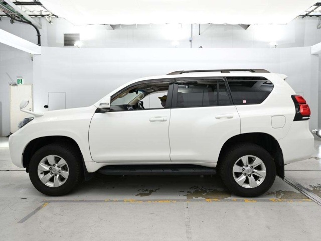Toyota LAND CRUISER PRADO 2021 7166361-4