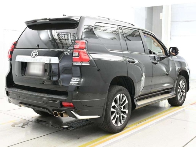 Toyota LAND CRUISER PRADO 2023 7166371-1