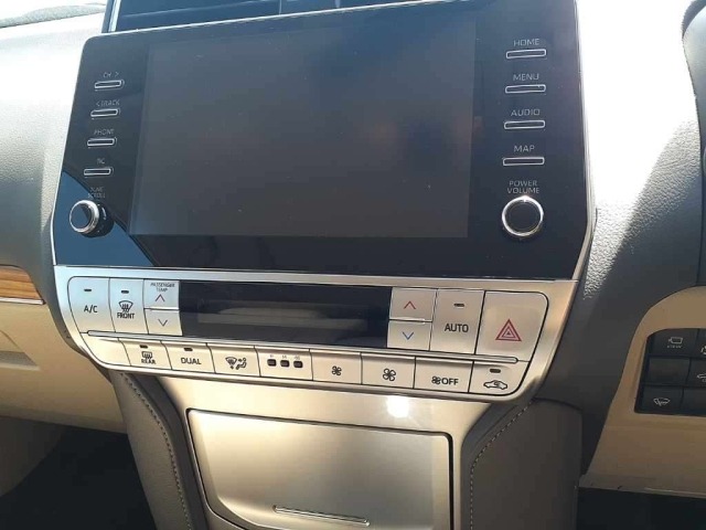 Toyota LAND CRUISER PRADO 2023 7166371-12