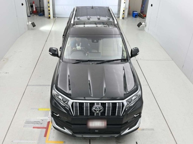 Toyota LAND CRUISER PRADO 2023 7166371-7