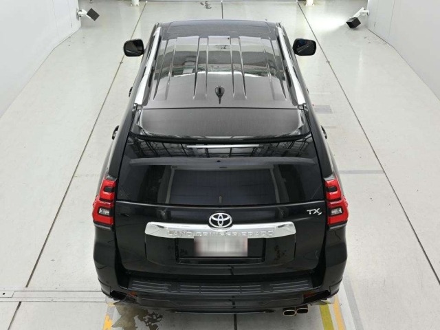Toyota LAND CRUISER PRADO 2023 7166371-8