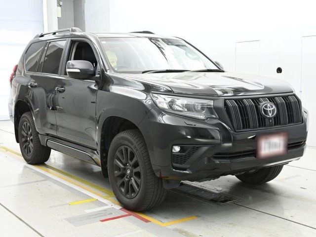 Toyota LAND CRUISER PRADO 2023 7166379-5