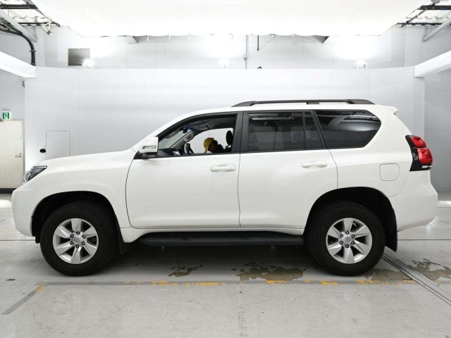 Toyota LAND CRUISER PRADO 2021 7166403-4