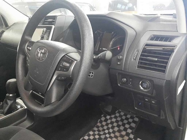 Toyota LAND CRUISER PRADO 2018 7166412-9