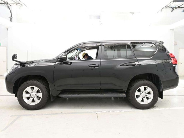 Toyota LAND CRUISER PRADO 2018 7166468-4