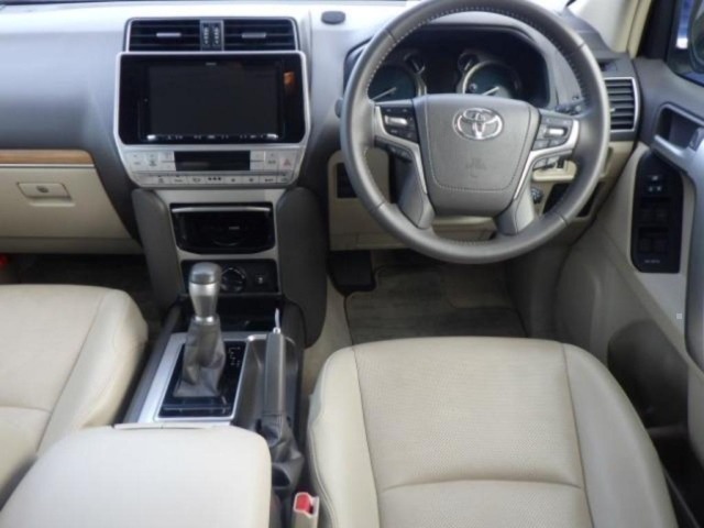 Toyota LAND CRUISER PRADO 2023 7166533-3