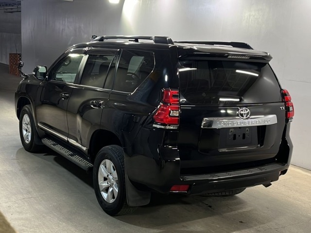 Toyota LAND CRUISER PRADO 2017 7166546-1