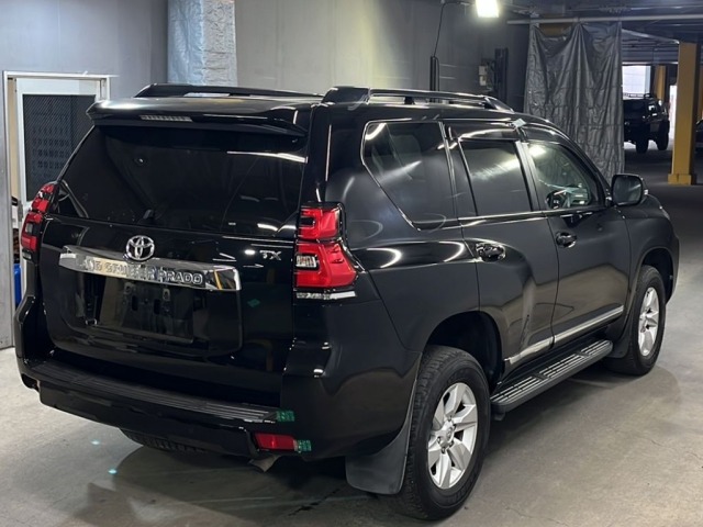 Toyota LAND CRUISER PRADO 2017 7166546-5