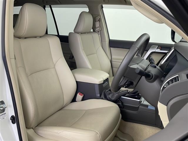 Toyota LAND CRUISER PRADO 2023 7166554-12