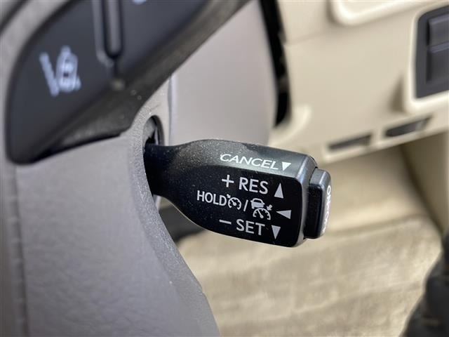Toyota LAND CRUISER PRADO 2023 7166554-3