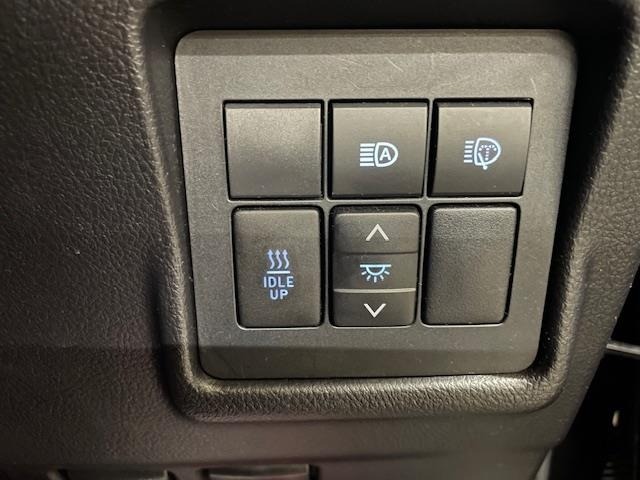 Toyota LAND CRUISER PRADO 2018 7166569-5