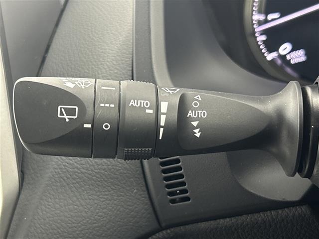 Toyota LAND CRUISER PRADO 2023 7166665-9