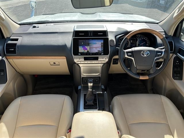 Toyota LAND CRUISER PRADO 2023 7166666-7